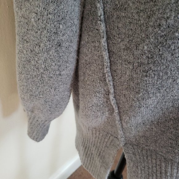 Time and Tru Sweater - Picture 3 of 4